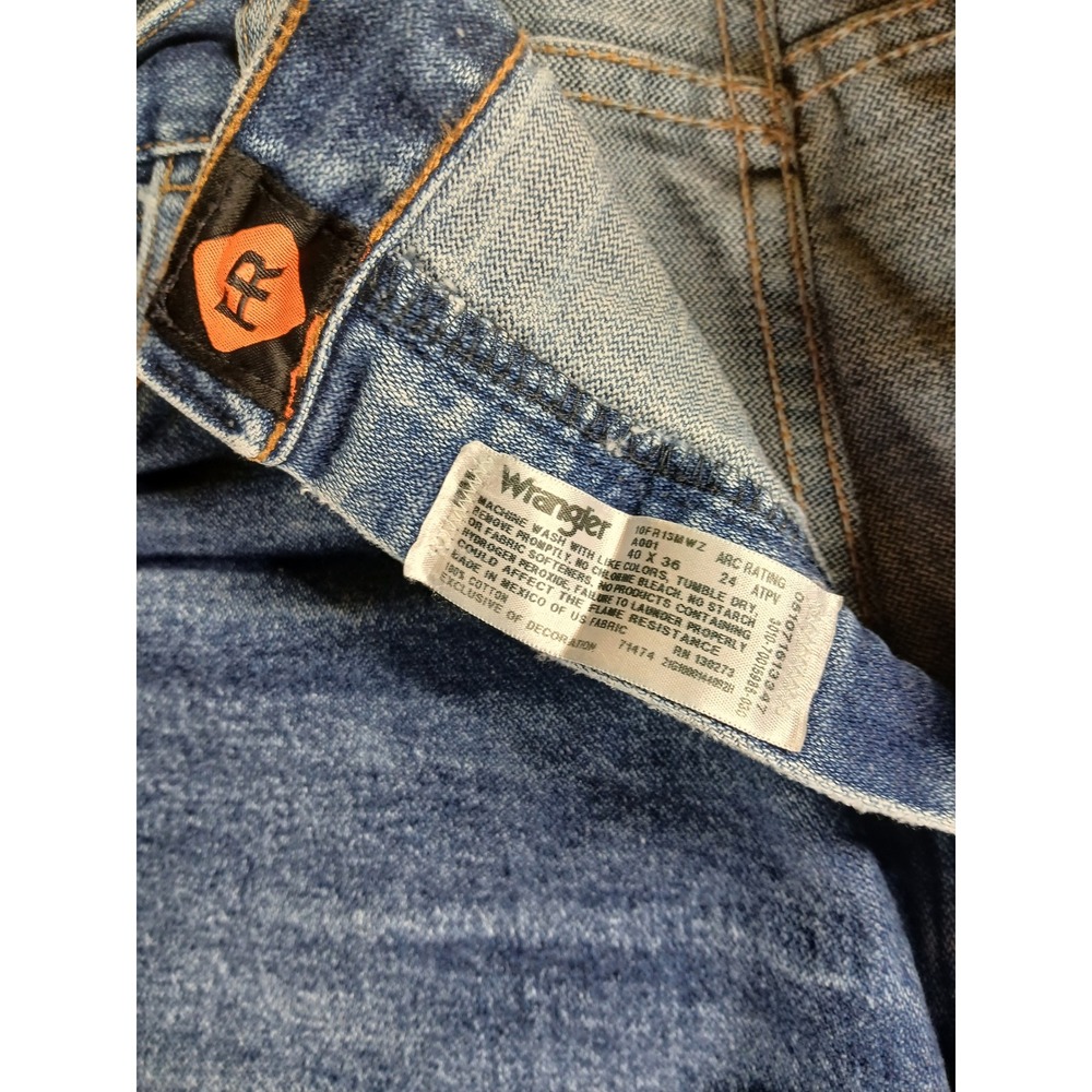 Wrangler FR Flame Resistant Original Fit Jeans 40x36 Blue Denim 10FR15MWZ - Picture 2 of 6